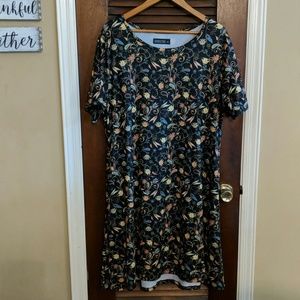 Charlie's Project short sleeved black dress